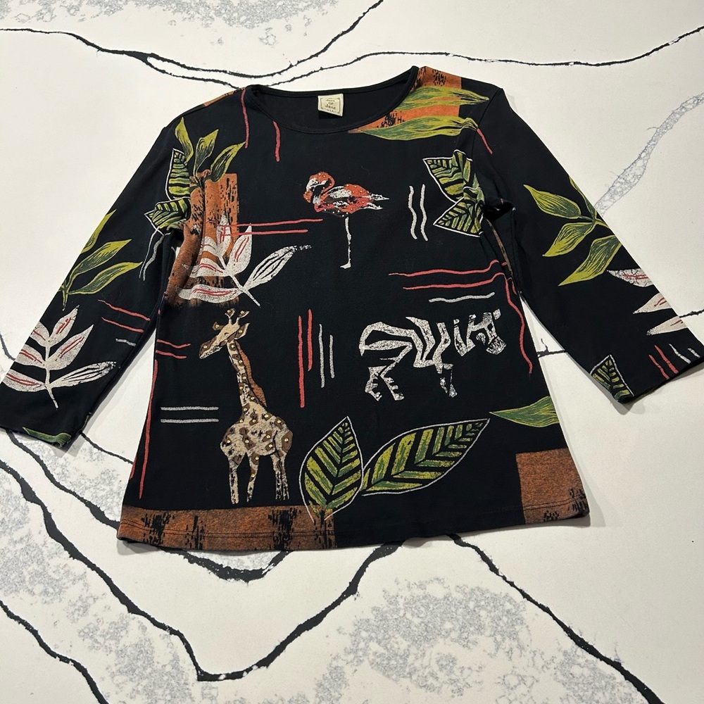 Joss & Jane Flamingo Tropical Shirt with some bling.